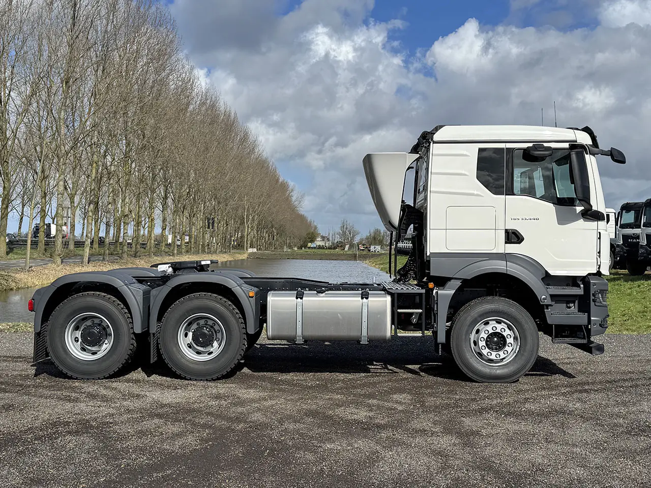 MAN TGS 33.440 BB SA Tractor Head 6x4 5