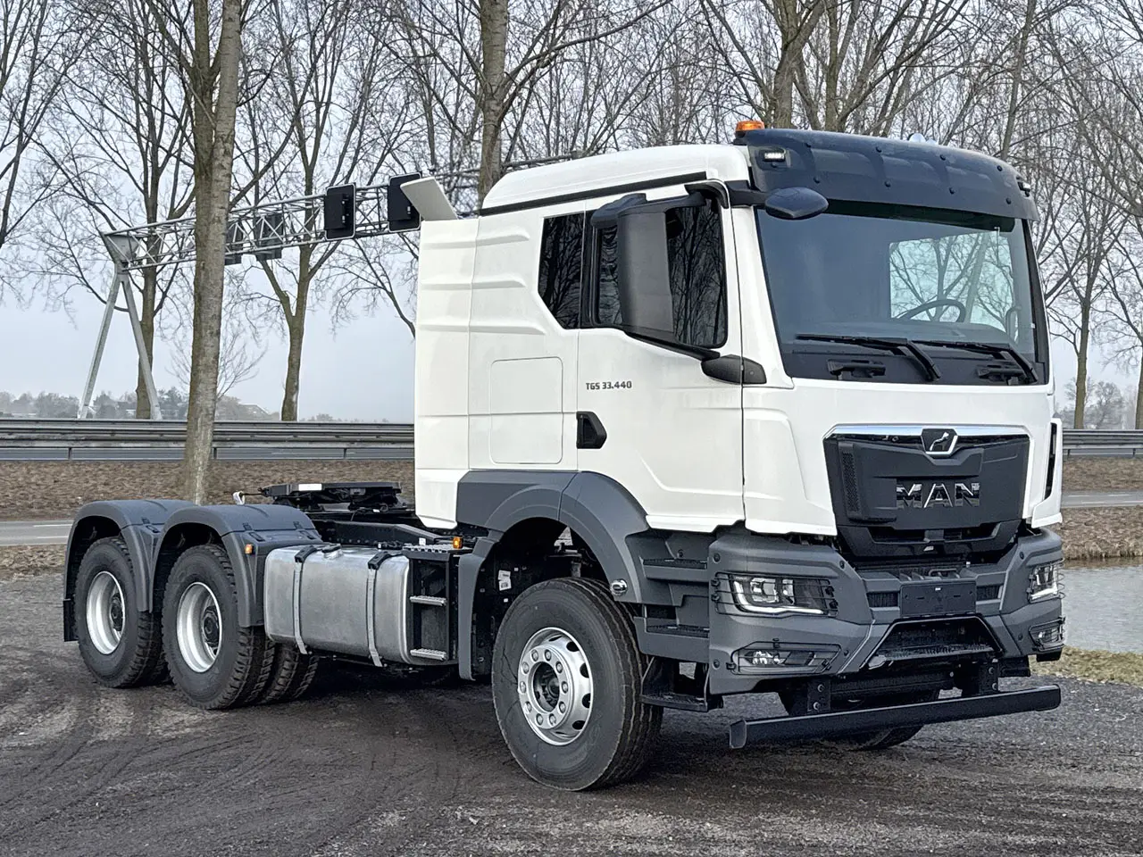 MAN TGS 33.440 BB SA Premium 6x4 Tracteur 9