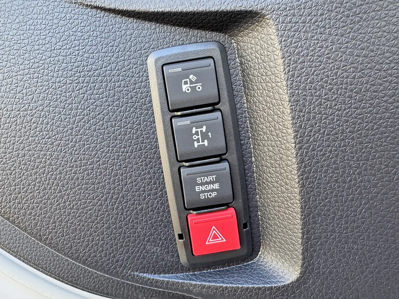 MAN TGS 33.440 BB SA Premium 6x4 Tractor Head 14