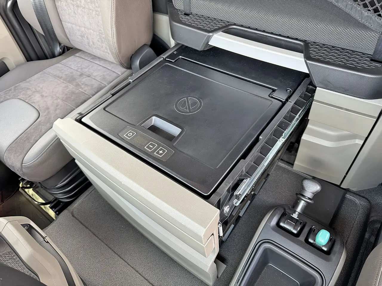 MAN TGS 33.480 BB SA 6x4 Tractor Head 12