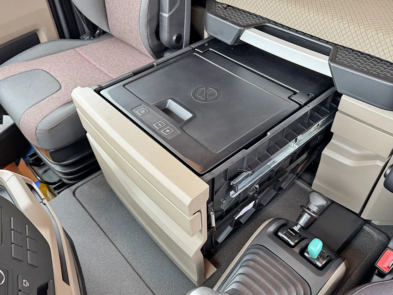 MAN TGS 33.480 BB SA 6x4 Tractor Head 12