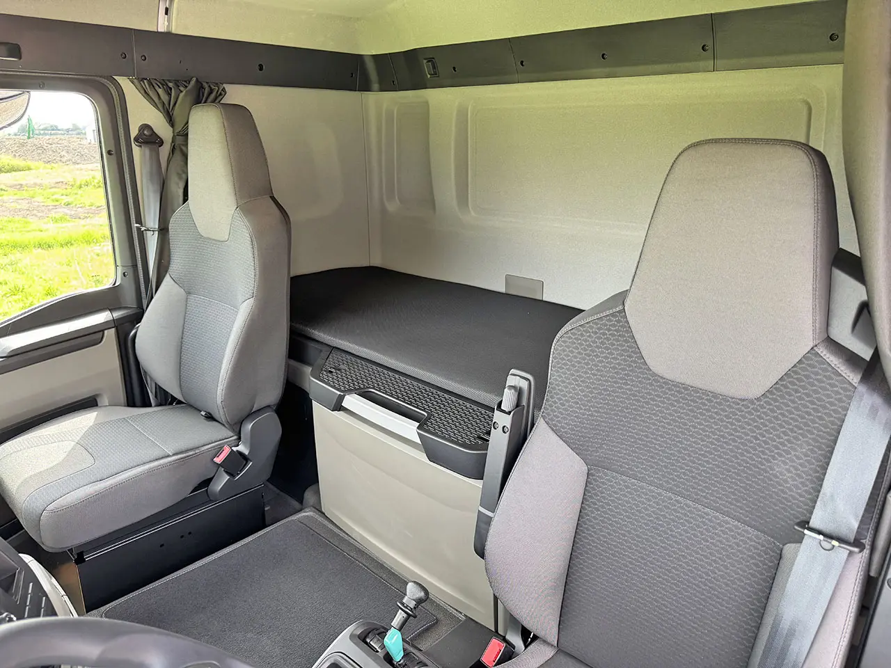 MAN TGS 40.440 BB SA 6x4 Tractor Head 11