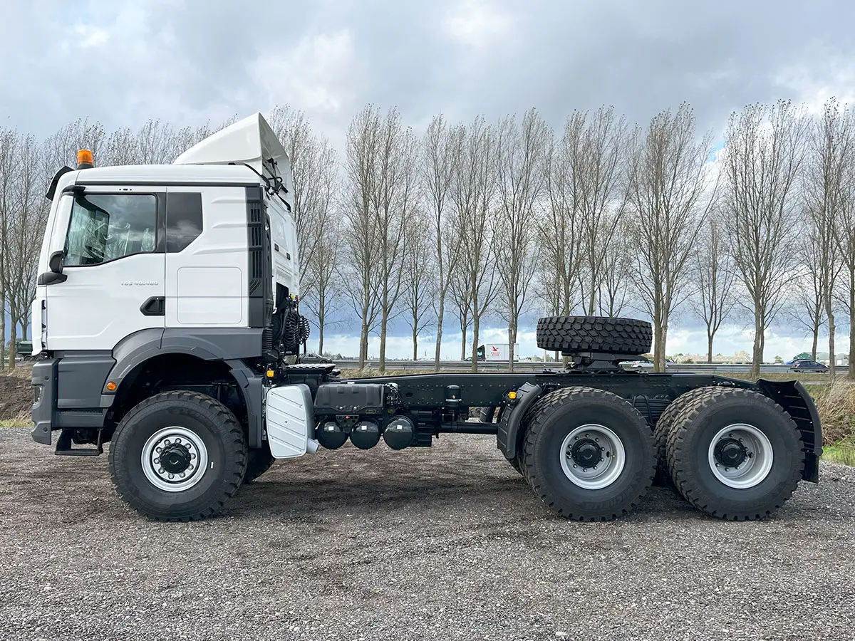 MAN TGS 40.480 BB SA 6x6 Tractor Head