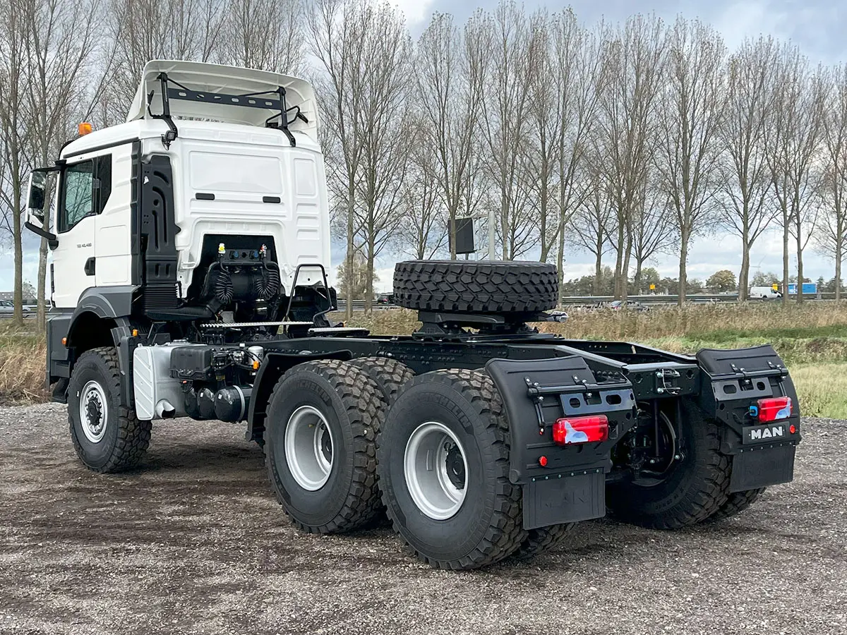 MAN TGS 40.480 BB SA 6x6 Tractor Head