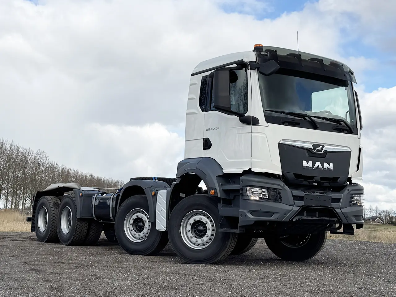 MAN TGS 41.400 BB CH 8x4 Chassis Cabin 4