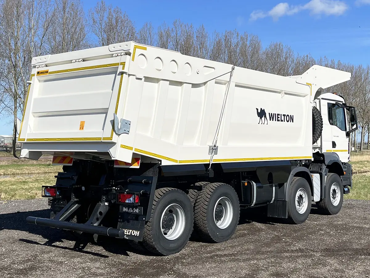 MAN TGS 41.400 BB CH 8x4 Tipper Truck 6