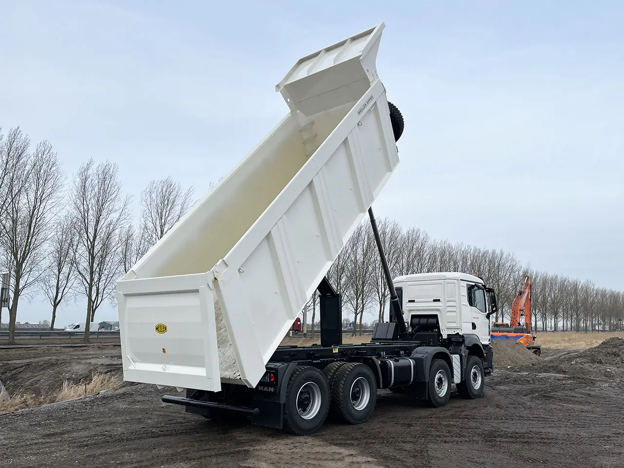 MAN TGS 41.400 BB CH Tipper Truck 8x4 15