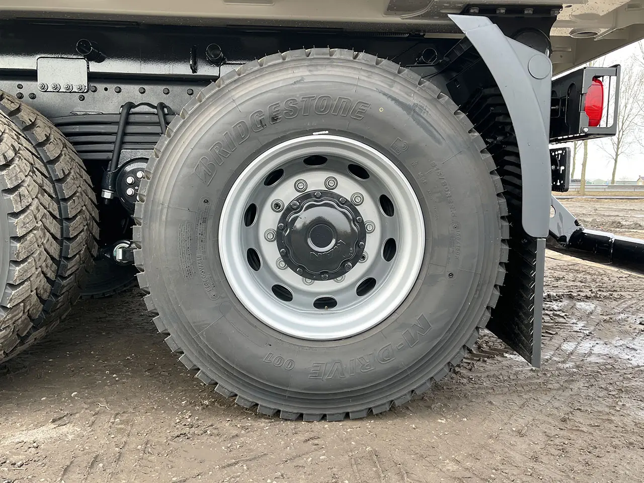 MAN TGS 41.400 BB CH 8x4 Tipper Truck 17