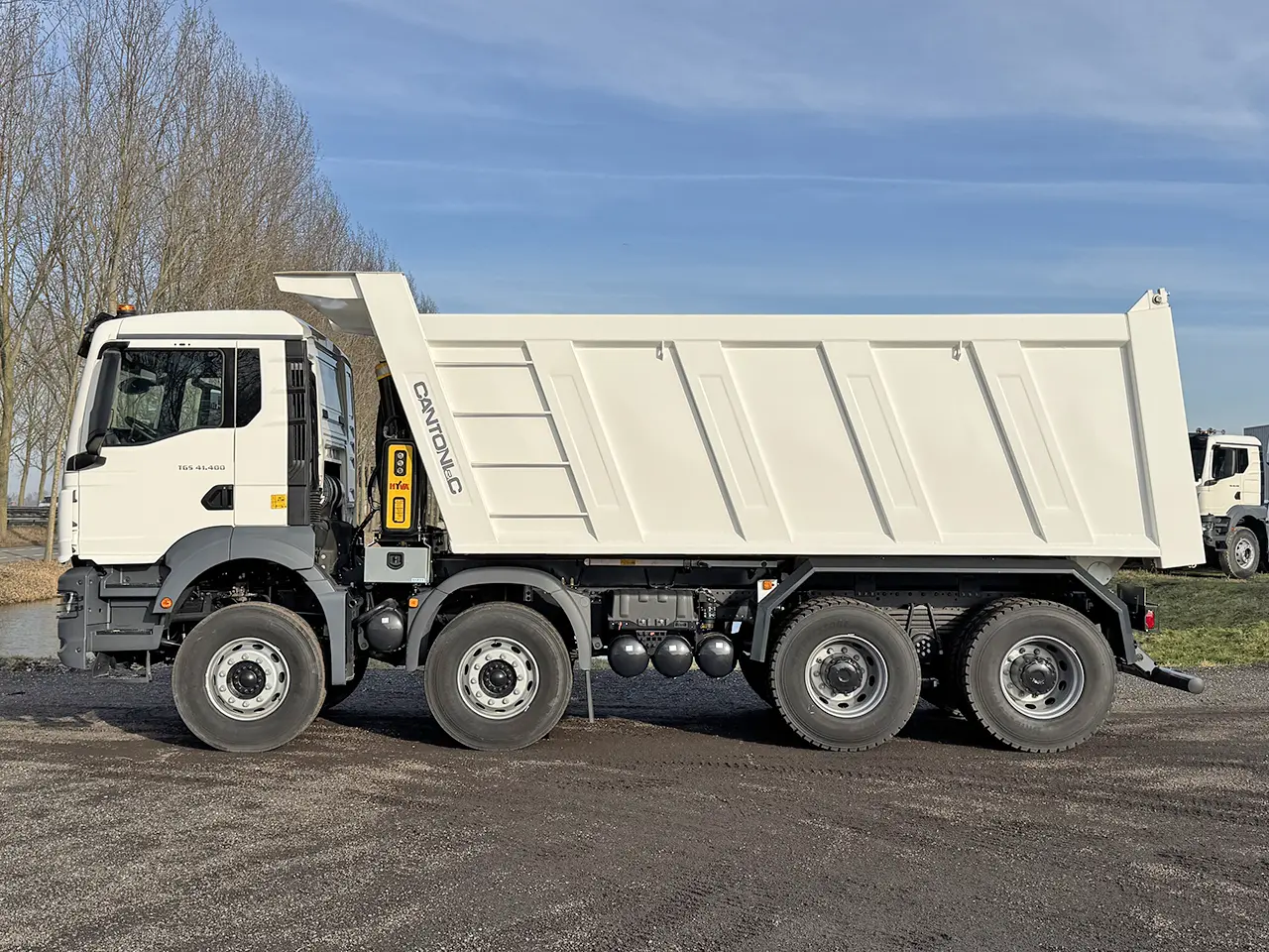 MAN TGS 41.400 BB CH Benne basculante 8x4 7