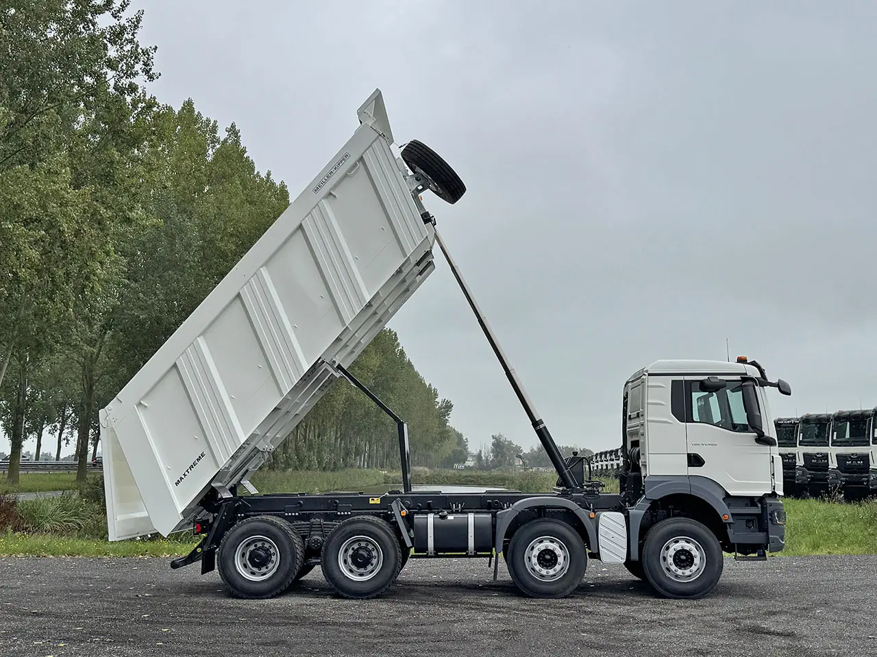 MAN TGS 41.400 BB CH Tipper Truck 8x4 16