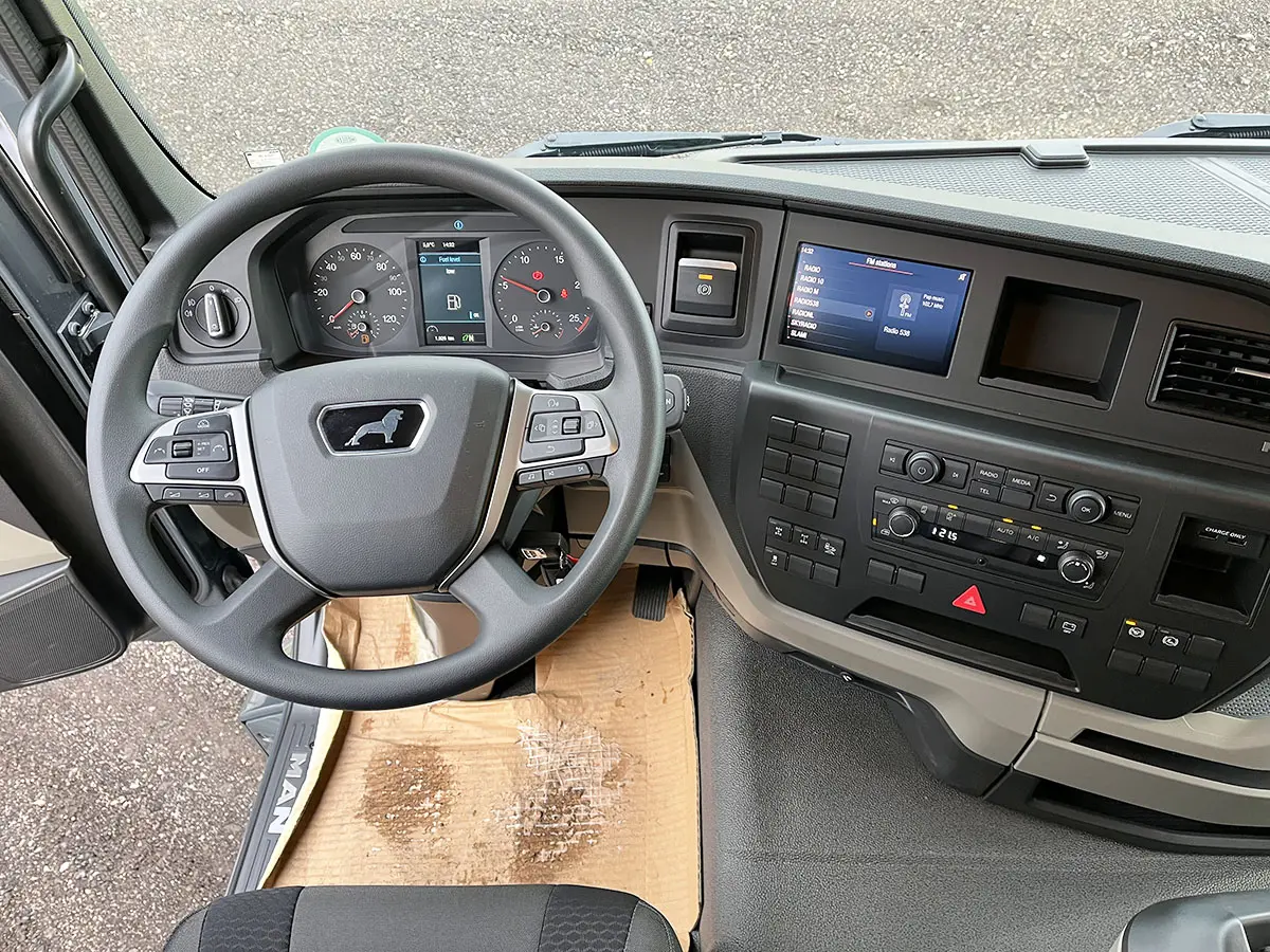 MAN TGS 41.440 BB CH 8x4 Tipper Truck 9