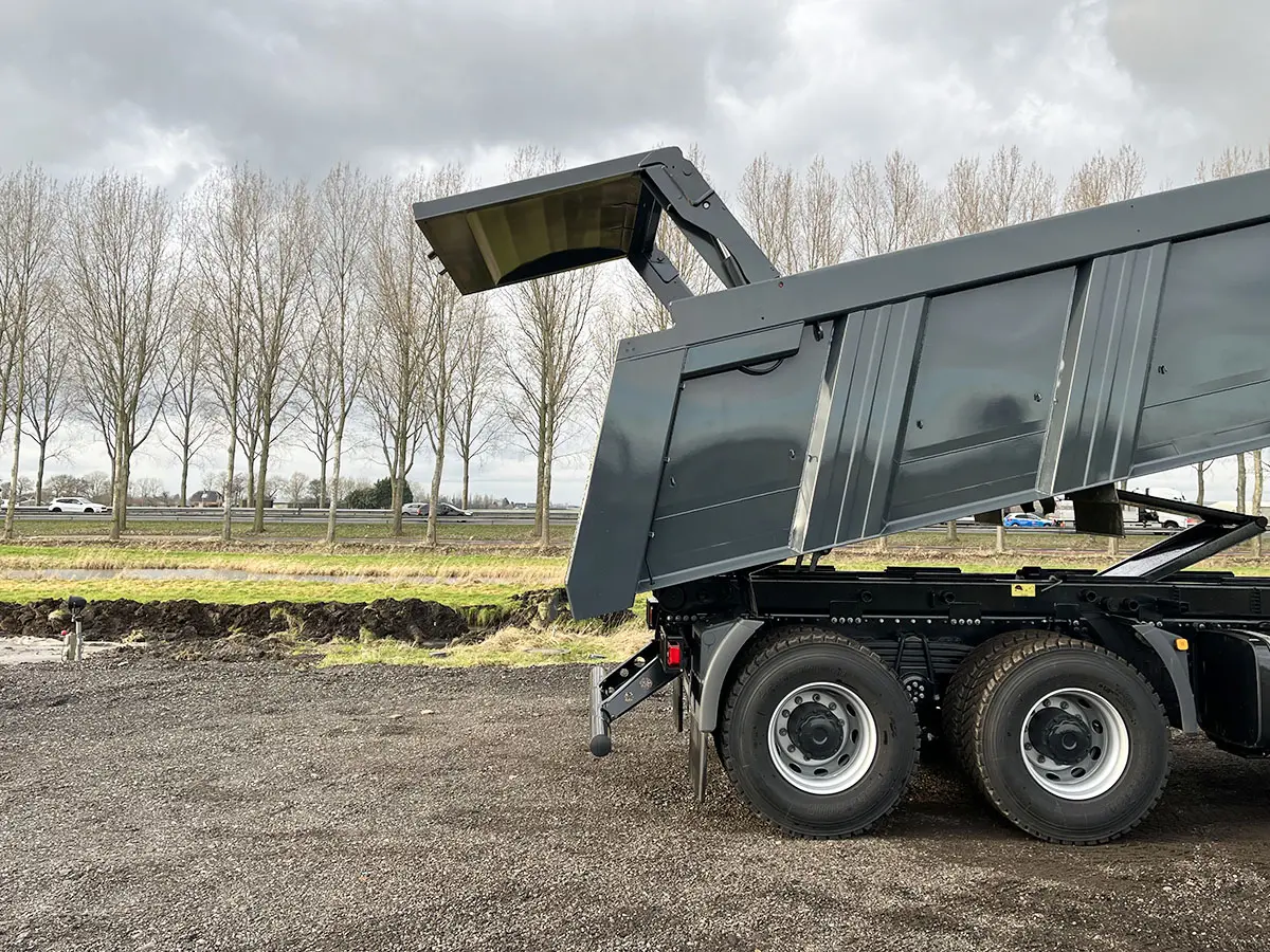 MAN TGS 41.440 BB CH Benne basculante 8x4 19