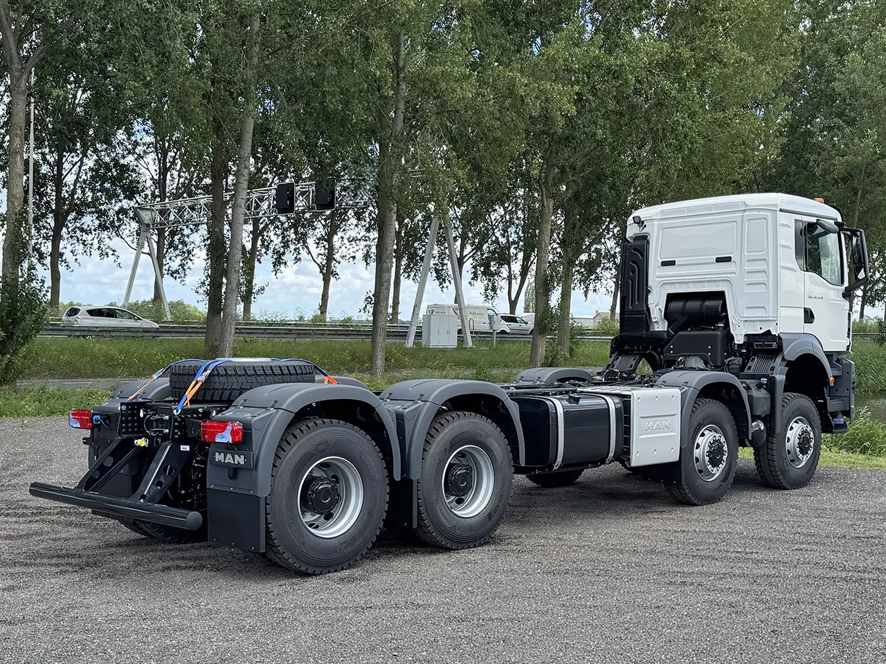MAN TGS 41.440 BB CH Chassis Cabin 8x8 2