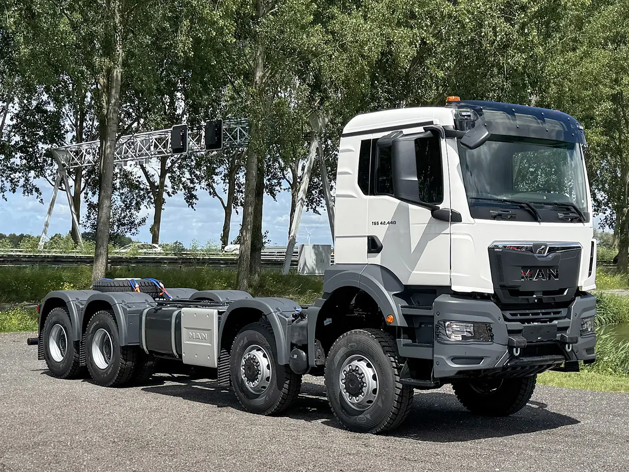 MAN TGS 41.440 BB CH Chassis Cabin 8x8 8