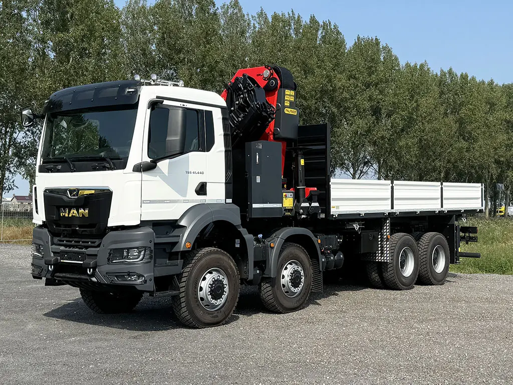 MAN TGS 41.440 BB CH 8x8 Crane Truck