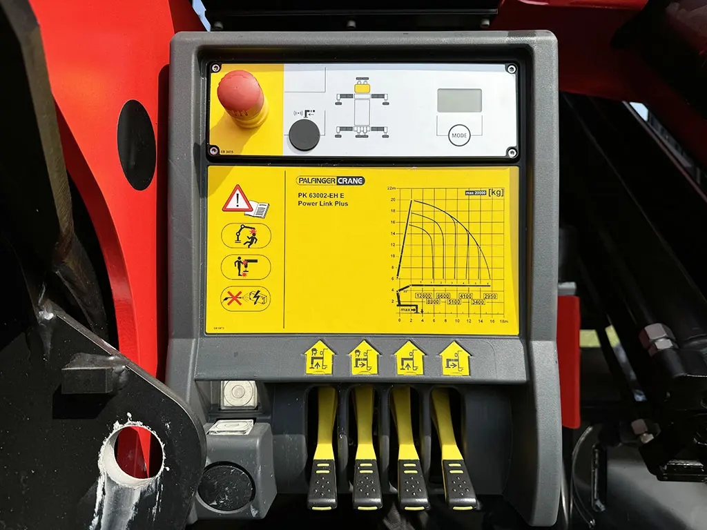 MAN TGS 41.440 BB CH 8x8 Crane Truck 12