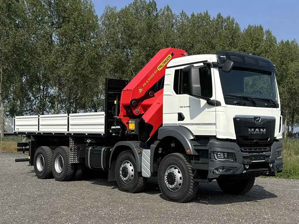 MAN TGS 41.440 BB CH 8x8 Crane Truck 22