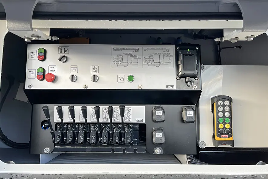 MAN TGS 41.440 BB CH 8x8 Recovery Truck 12