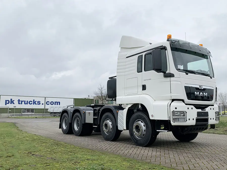 MAN TGS 41.480 BB AT 8x4 Tractor Head 4