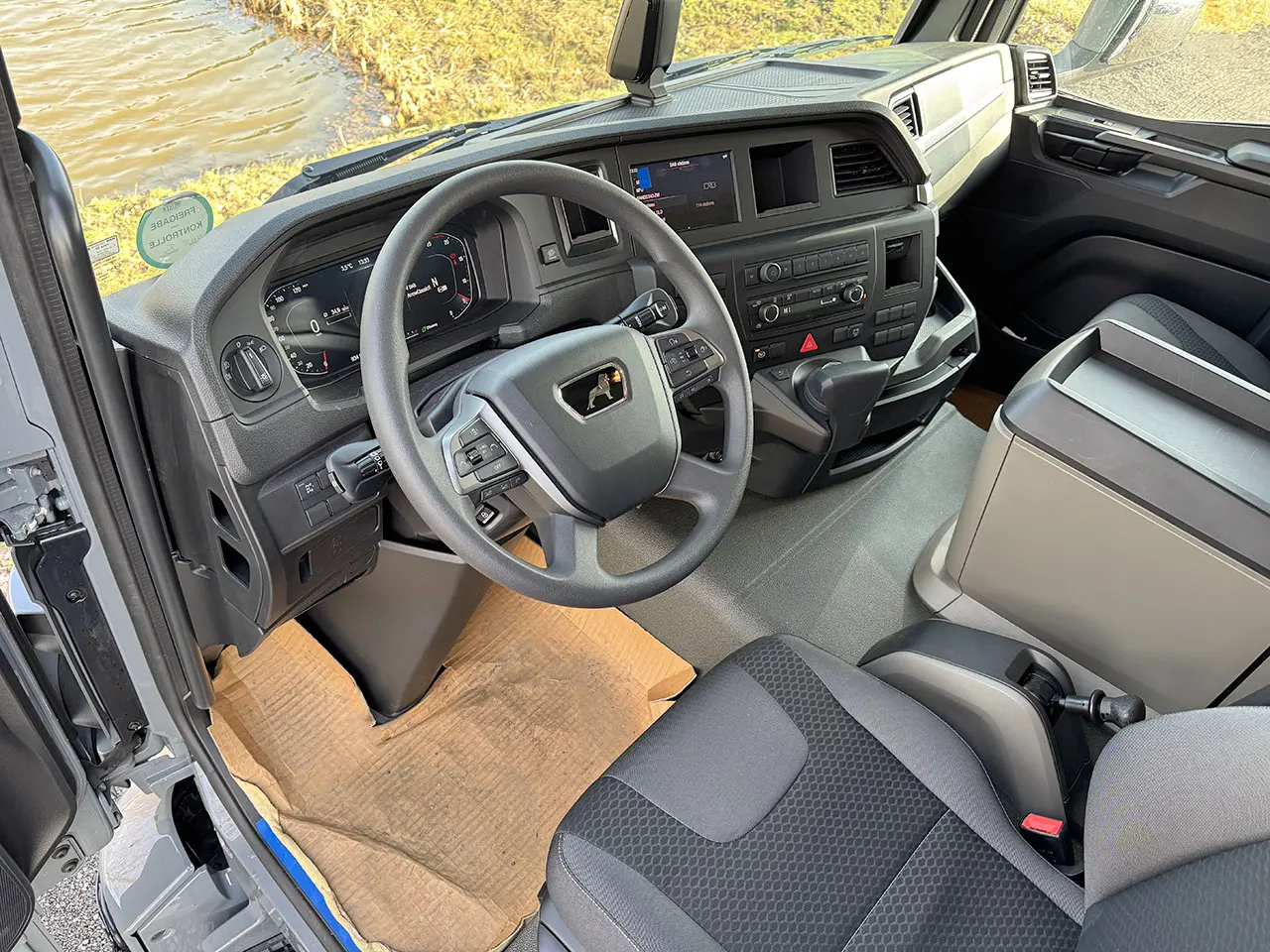 MAN TGS 44.440 BB CH 8x4 Tipper Truck