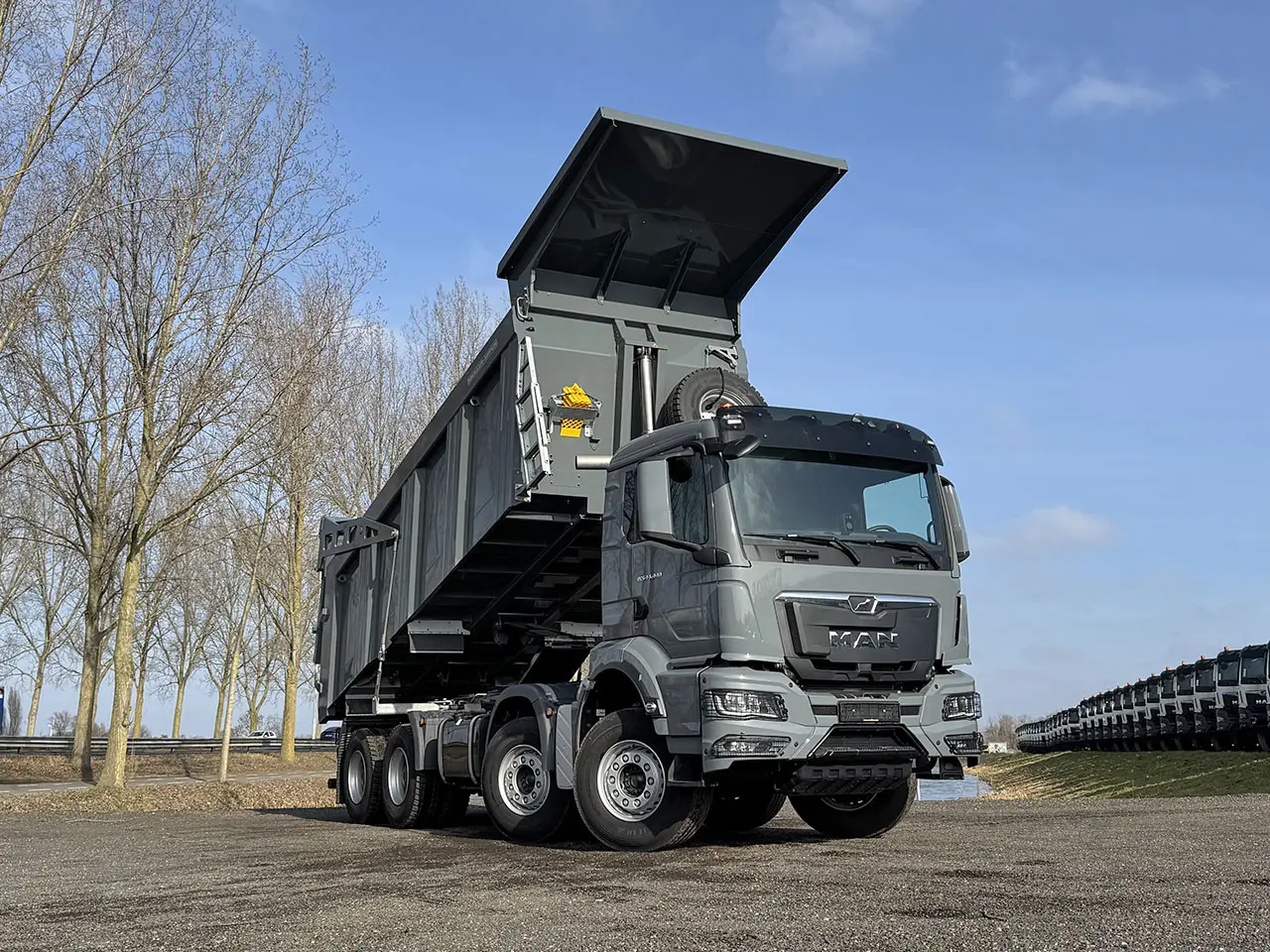 MAN TGS 44.440 BB CH 8x4 Tipper Truck 4