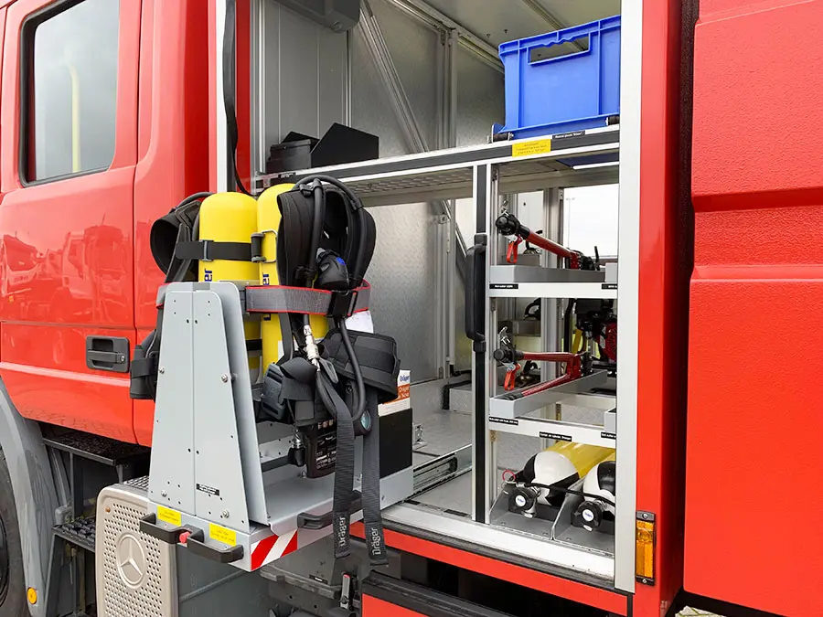Mercedes-Benz Actros 2035 Full Spec Camion de pompiers 4x2 9