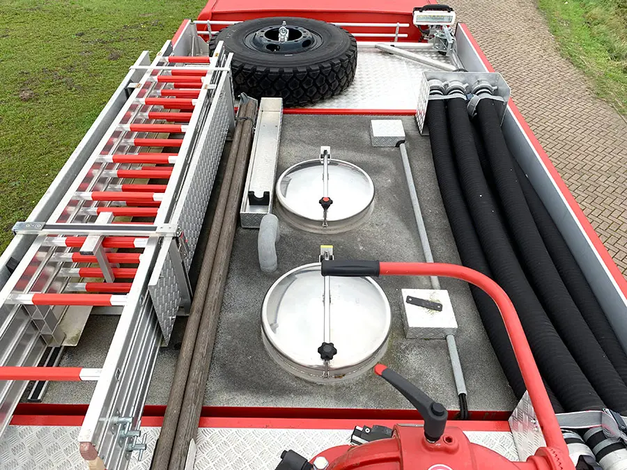 Mercedes-Benz Actros 2035 Full Spec 4x2 Fire Fighter Truck 18