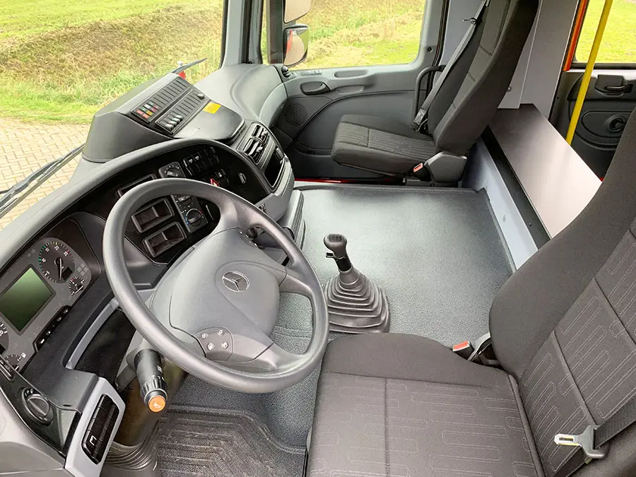 Mercedes-Benz Actros 2035 Full Spec 4x2 Fire Fighter Truck 18