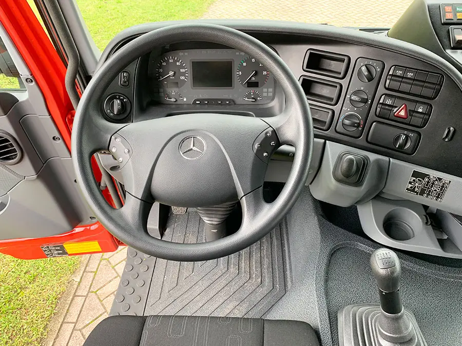 Mercedes-Benz Actros 2035 Full Spec 4x2 Fire Fighter Truck 20