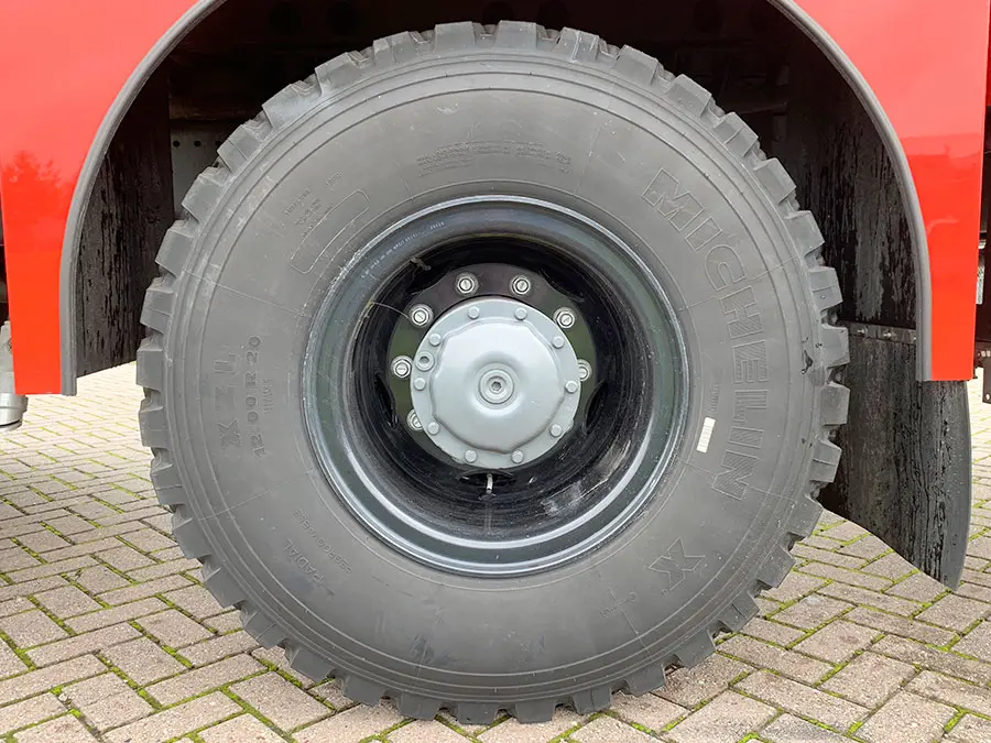 Mercedes-Benz Actros 2035 Full Spec Camion de pompiers 4x2 28