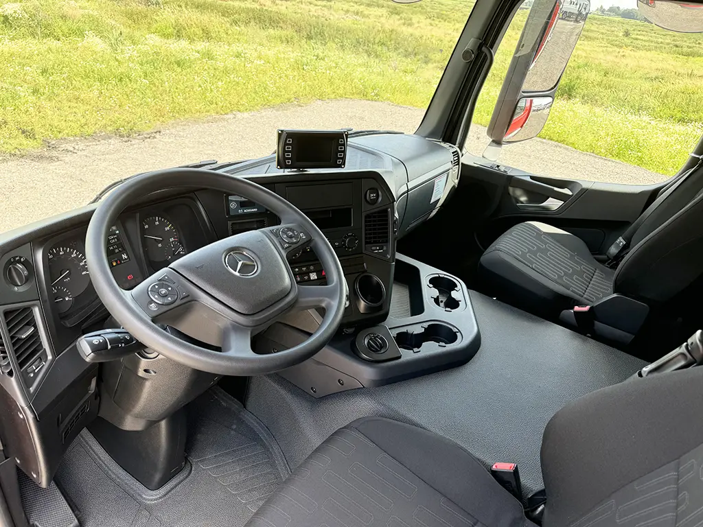 Mercedes-Benz Arocs 2036-A 4x4 Fire Fighter Truck 8