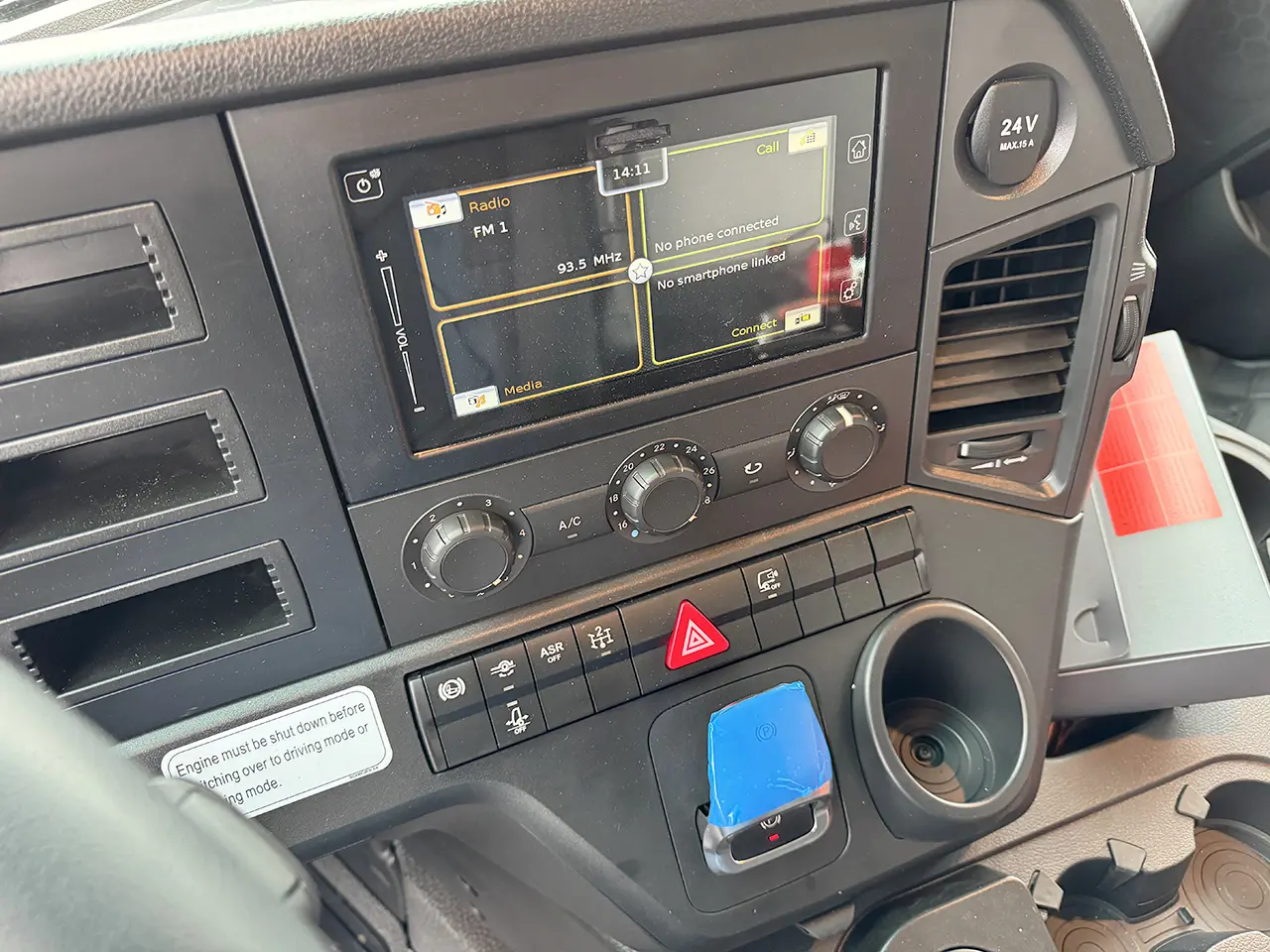 Mercedes-Benz Arocs 3340 6x4 Concrete Pump 10