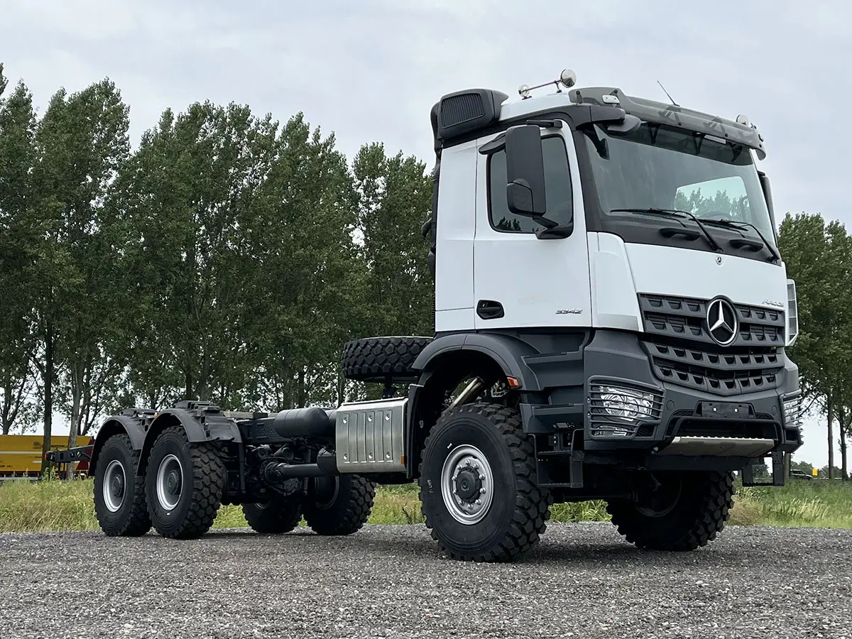 Mercedes-Benz Arocs 3342-A Châssis Cabine 6x6 4