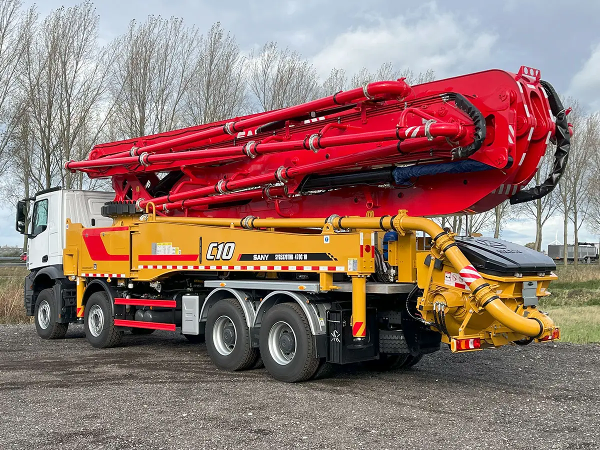 Mercedes-Benz Arocs 4140 Concrete Pump 8x4 3