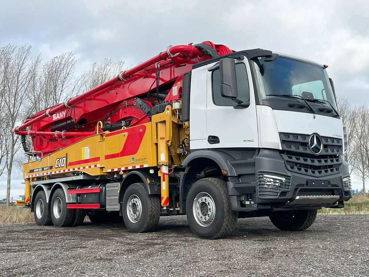 Mercedes-Benz Arocs 4140 8x4 Concrete Pump 4