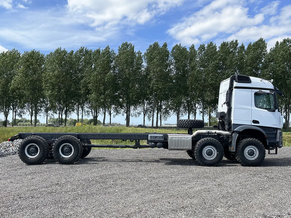 Mercedes-Benz Arocs 4145-AK Chassis Cabin 8x8 5