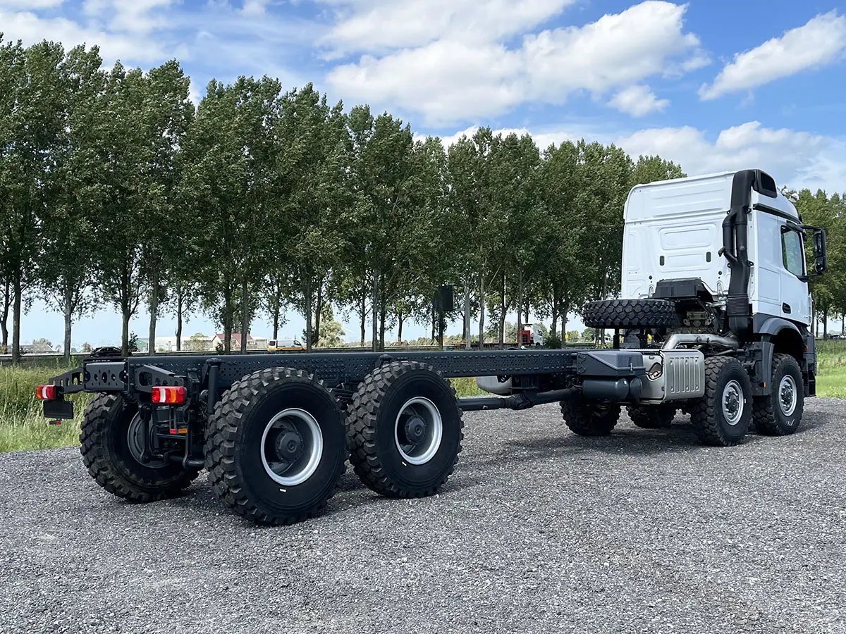 Mercedes-Benz Arocs 4145-AK Chassis Cabin 8x8 6