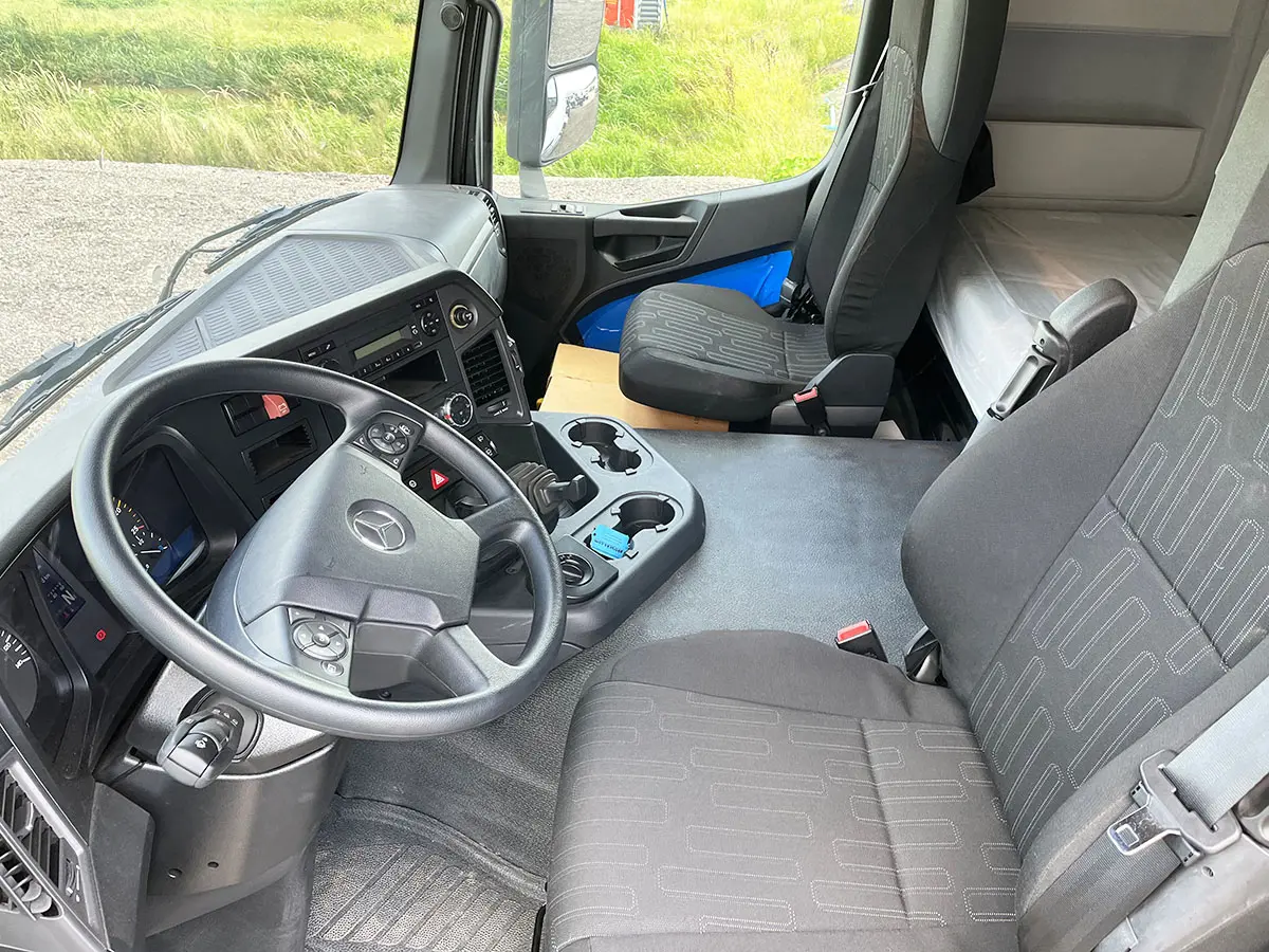 Mercedes-Benz Arocs 4145-AK Chassis Cabin 8x8 7