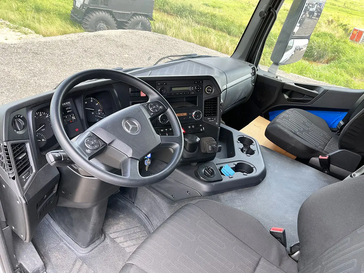 Mercedes-Benz Arocs 4145-AK Chassis Cabin 8x8 8