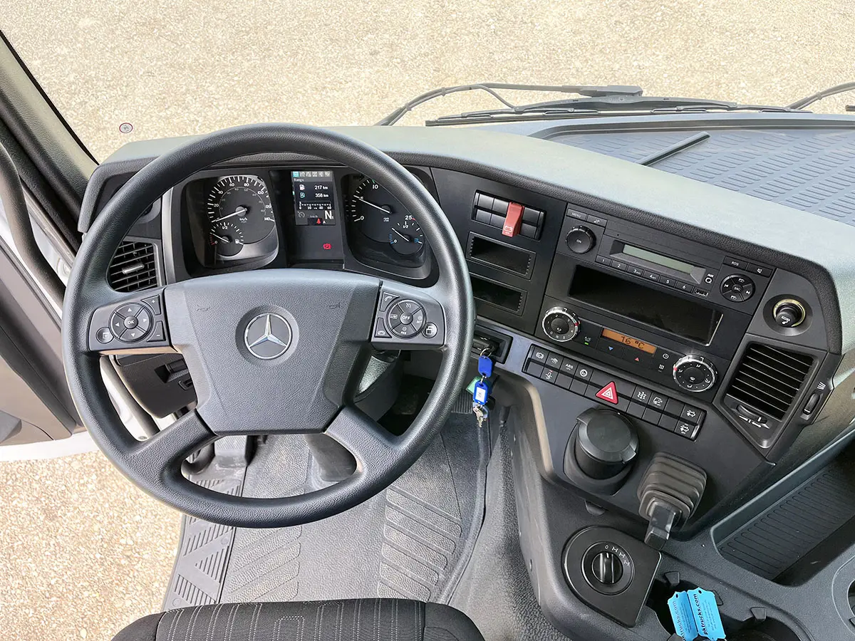 Mercedes-Benz Arocs 4145-AK Chassis Cabin 8x8 9