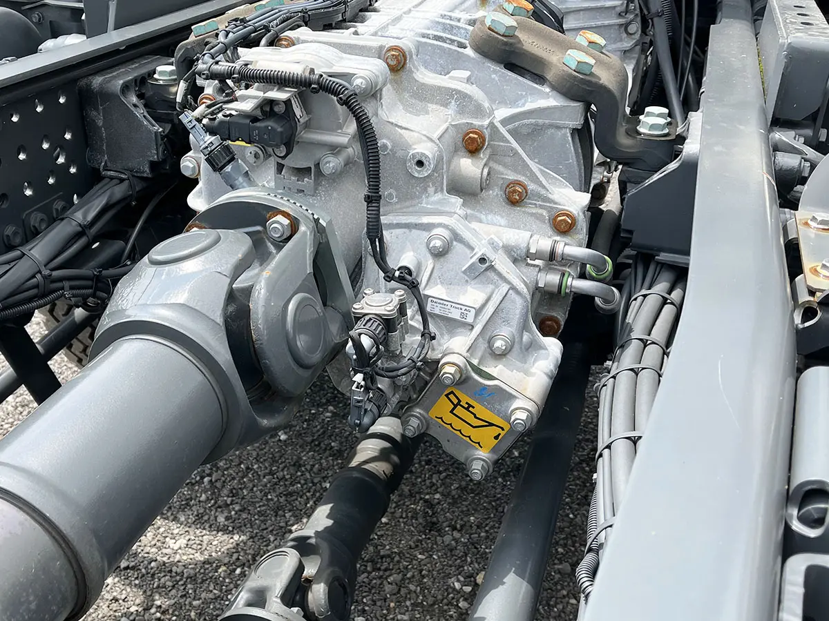 Mercedes-Benz Arocs 4148-AK 8x8 Chassis Cabin 11