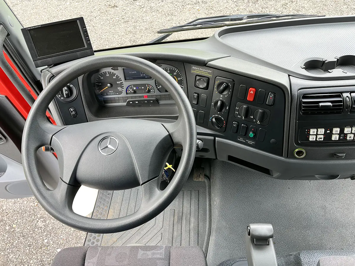 Mercedes-Benz Atego 1118 4x4 Tarpaulin/Canvas Body Truck 9