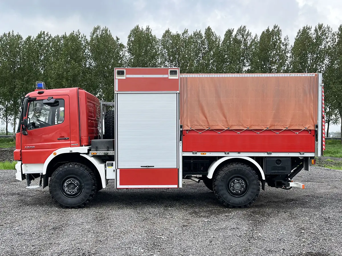 Mercedes-Benz Atego 1326 Tarpaulin/Canvas Body Truck 4x4 3