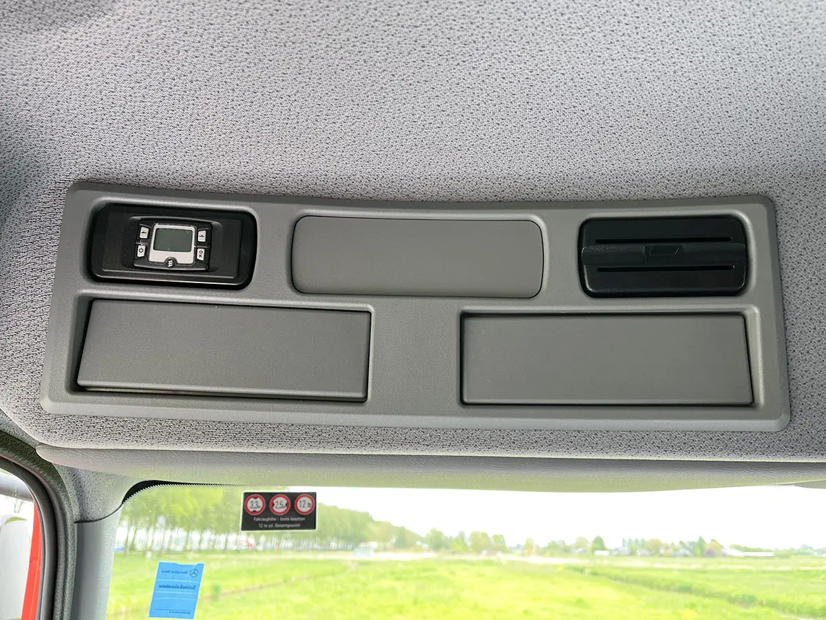 Mercedes-Benz Atego 1326 4x4 Tarpaulin/Canvas Body Truck 13