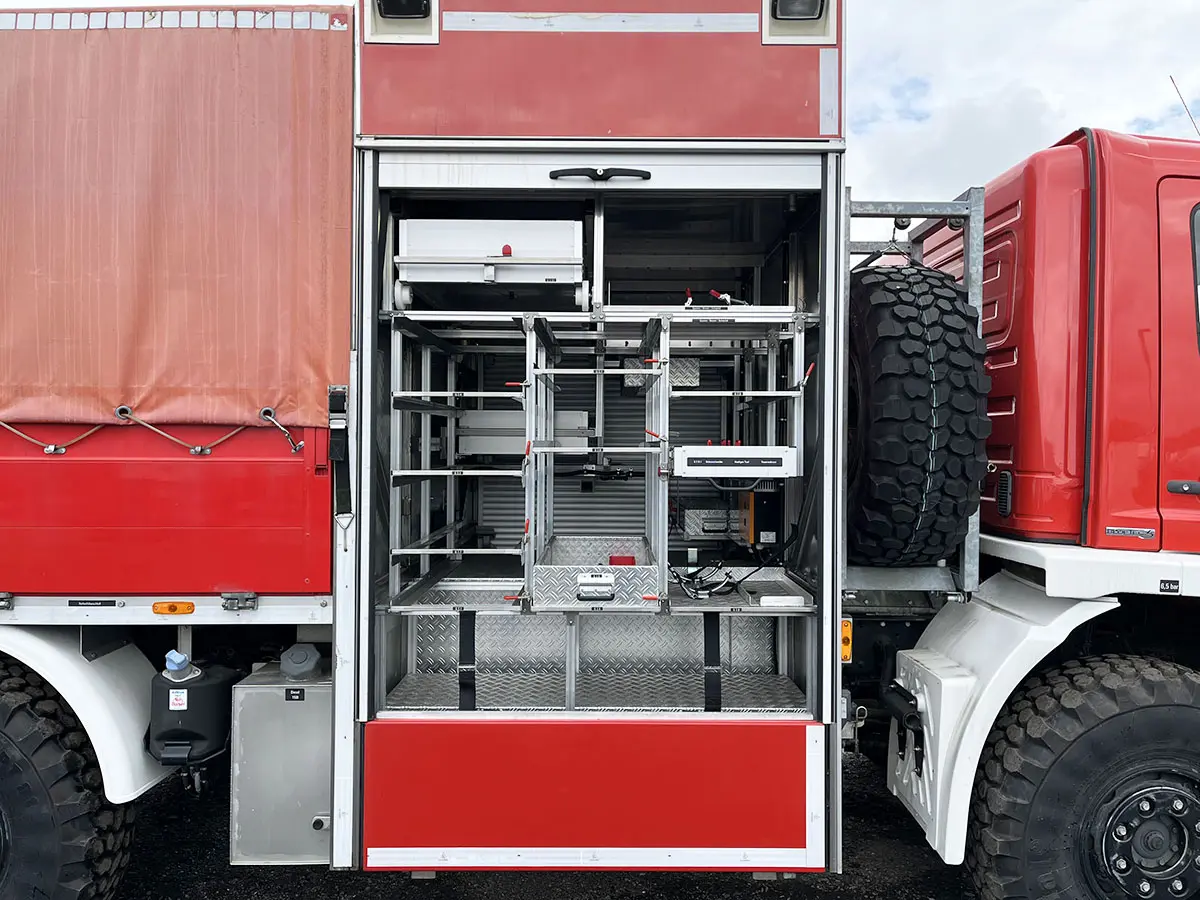 Mercedes-Benz Atego 1326 4x4 Tarpaulin/Canvas Body Truck 17