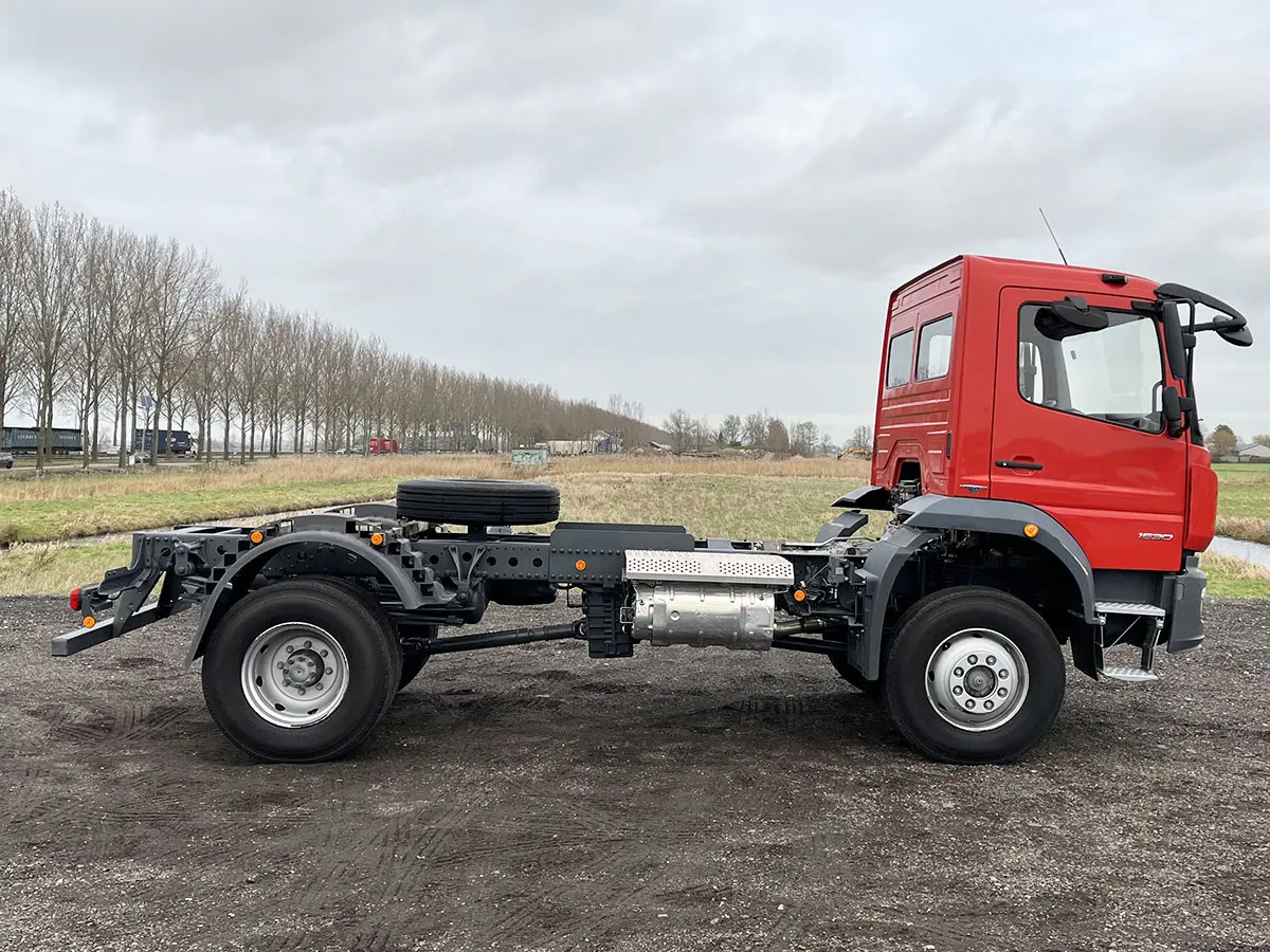 Mercedes-Benz Atego 1530 Chassis Cabin 4x4 5