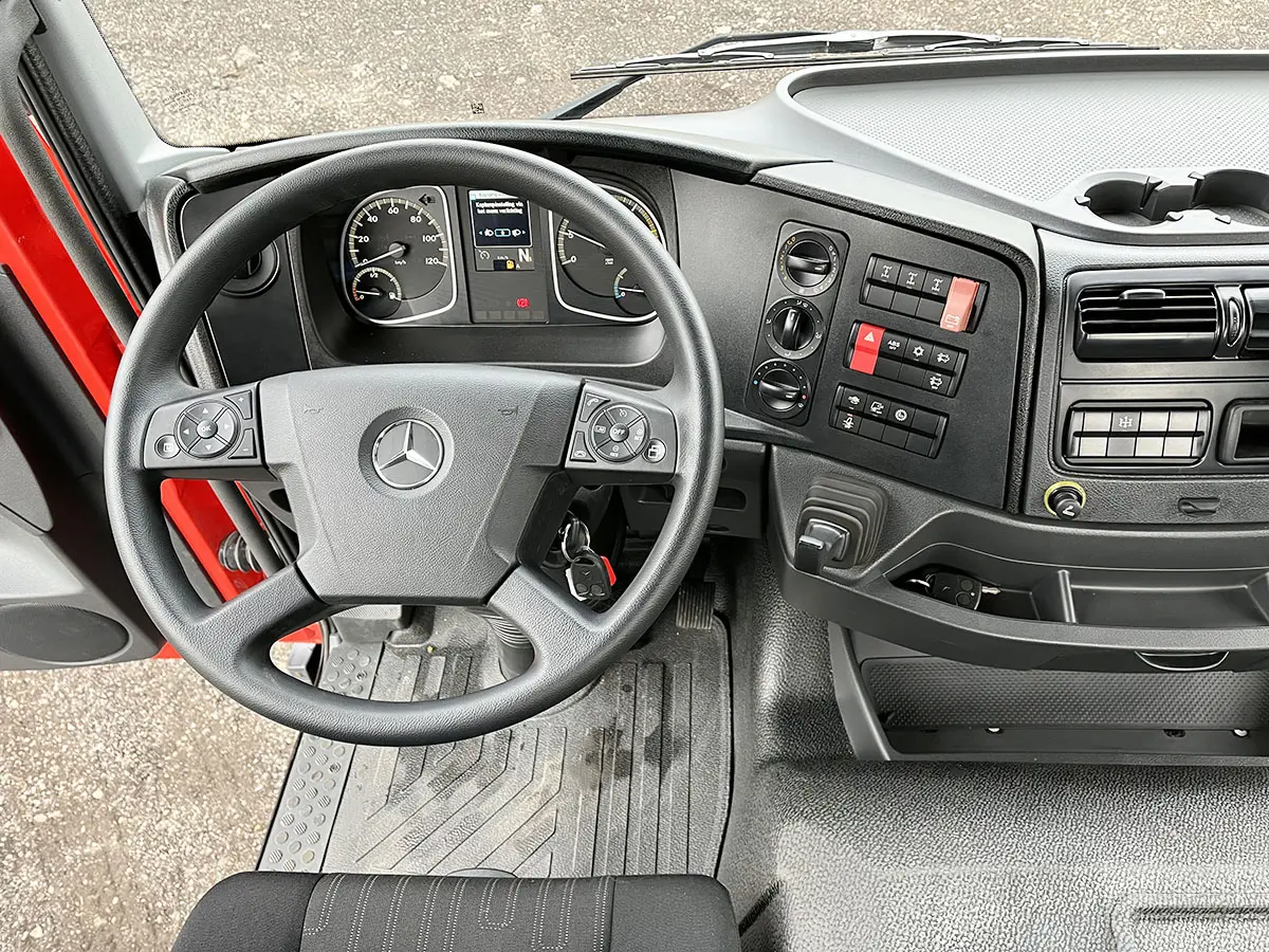 Mercedes-Benz Atego 1530 Chassis Cabin 4x4 9
