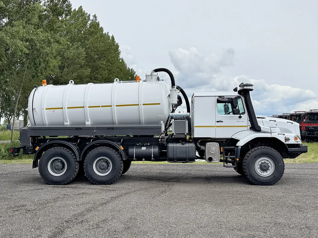 Mercedes-Benz Zetros 3342 A Sewage Tank Truck 6x6 5