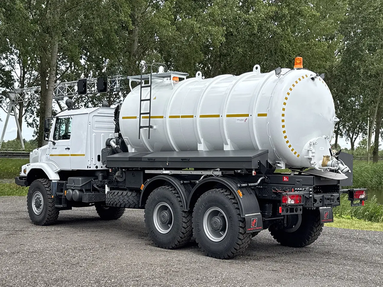 Mercedes-Benz Zetros 3342 A Sewage Tank Truck 6x6 6