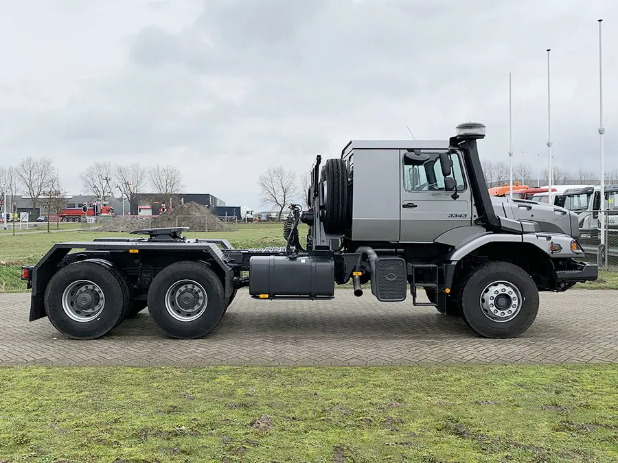 Mercedes-Benz Zetros 3343-S 6x4 Tractor Head 5
